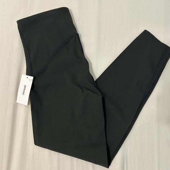 NWT SPANXshape Booty Boost 7/8 leggings Dark Green Size S - Picture 1 of 3